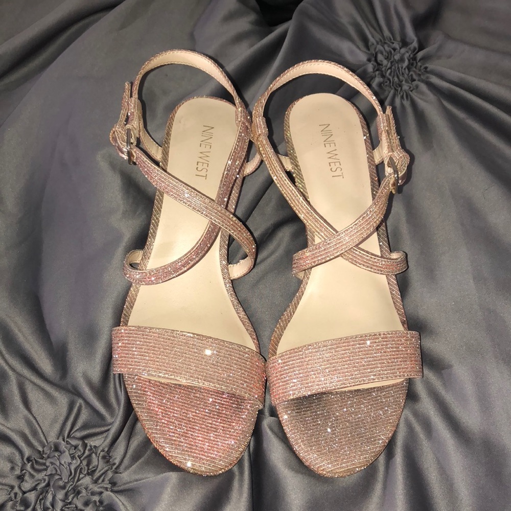 Sparkly heals